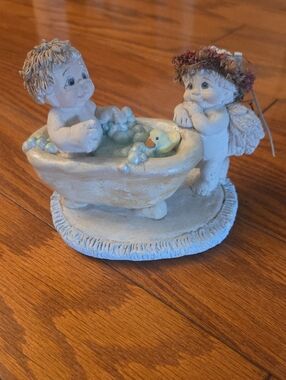 Cherub Bathroom Vanity Tray with Duck in Cream and Light Blue